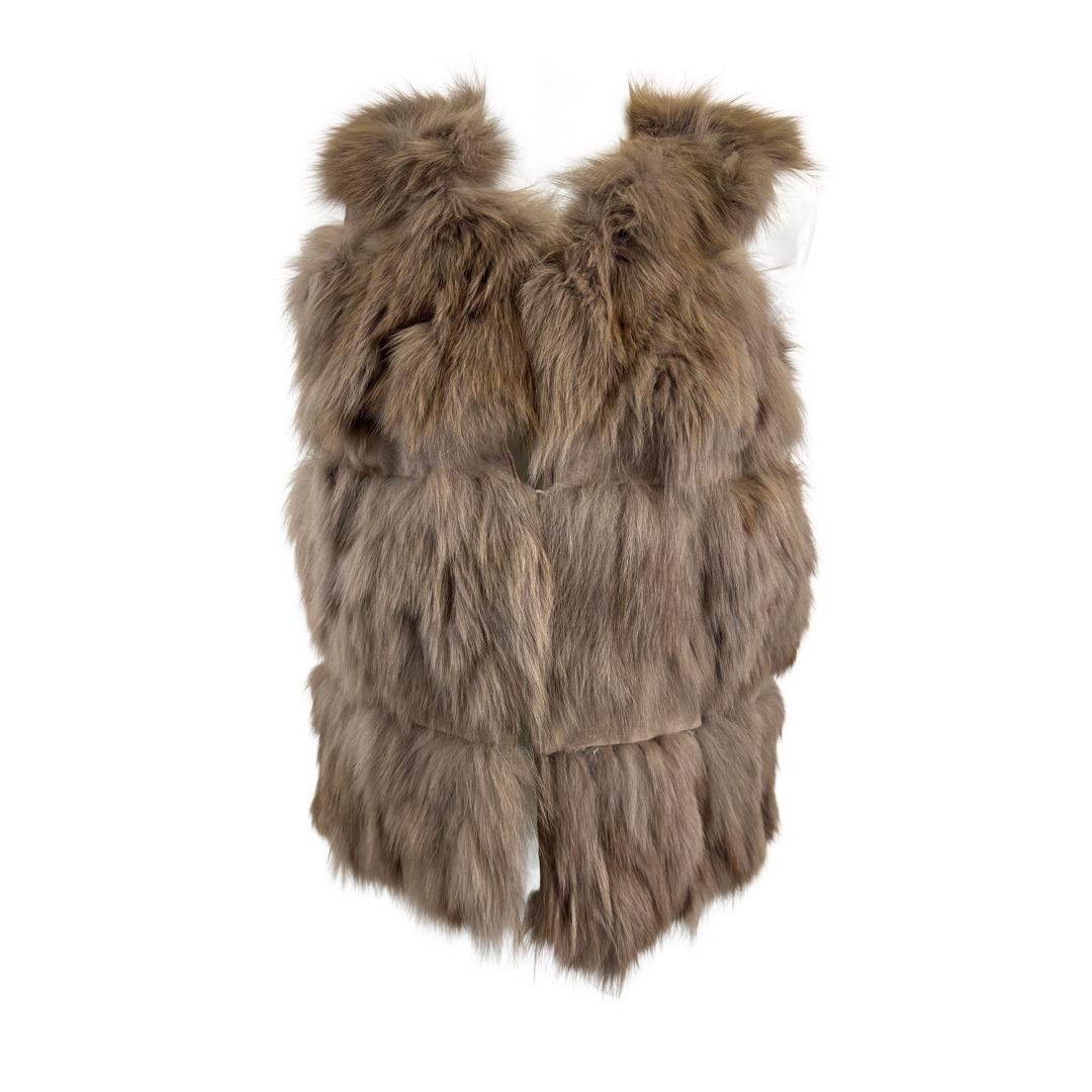 Oupai Moda fox fur gilet