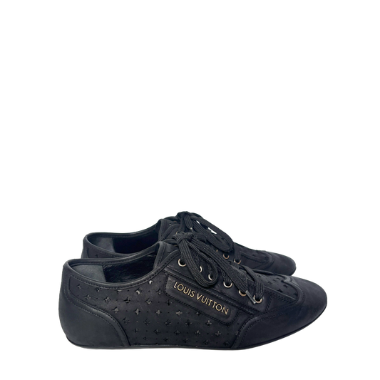 Louis Vuitton low top sneakers