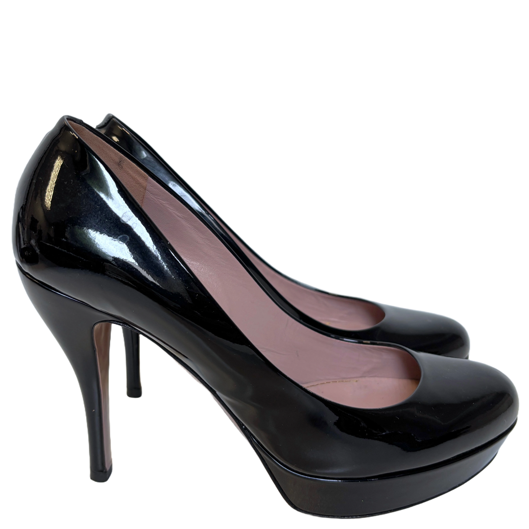 Gucci pumps