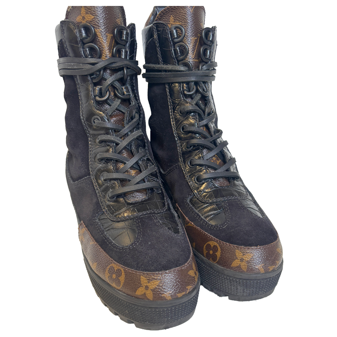 Louis Vuitton "Laureate" boots