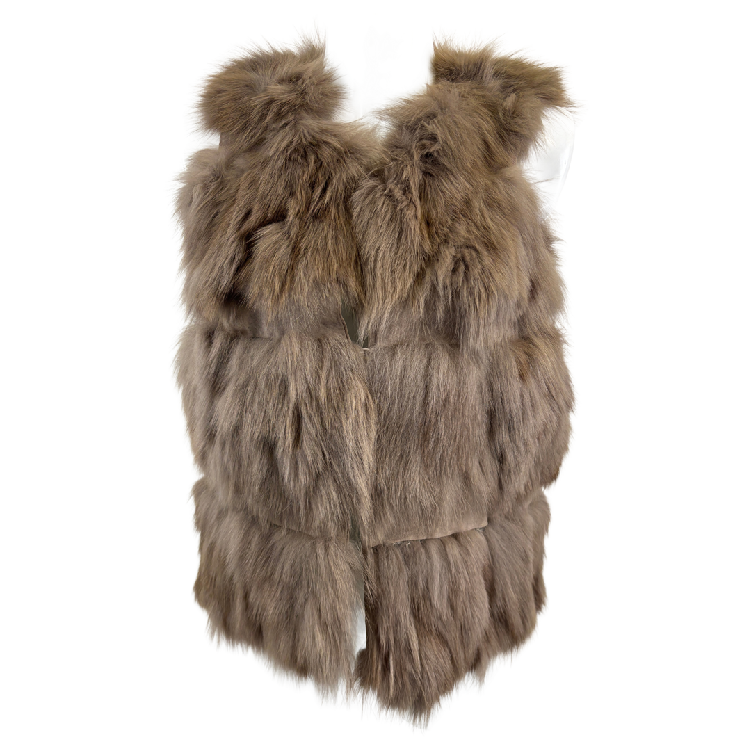 Oupai Moda fox fur gilet