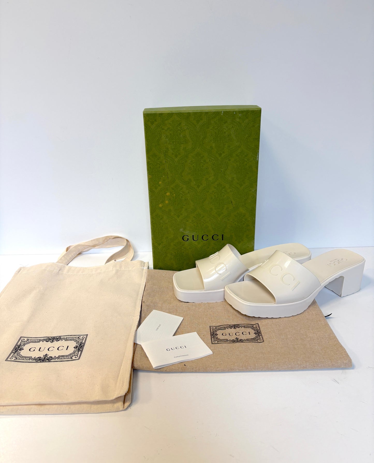 Gucci sandals