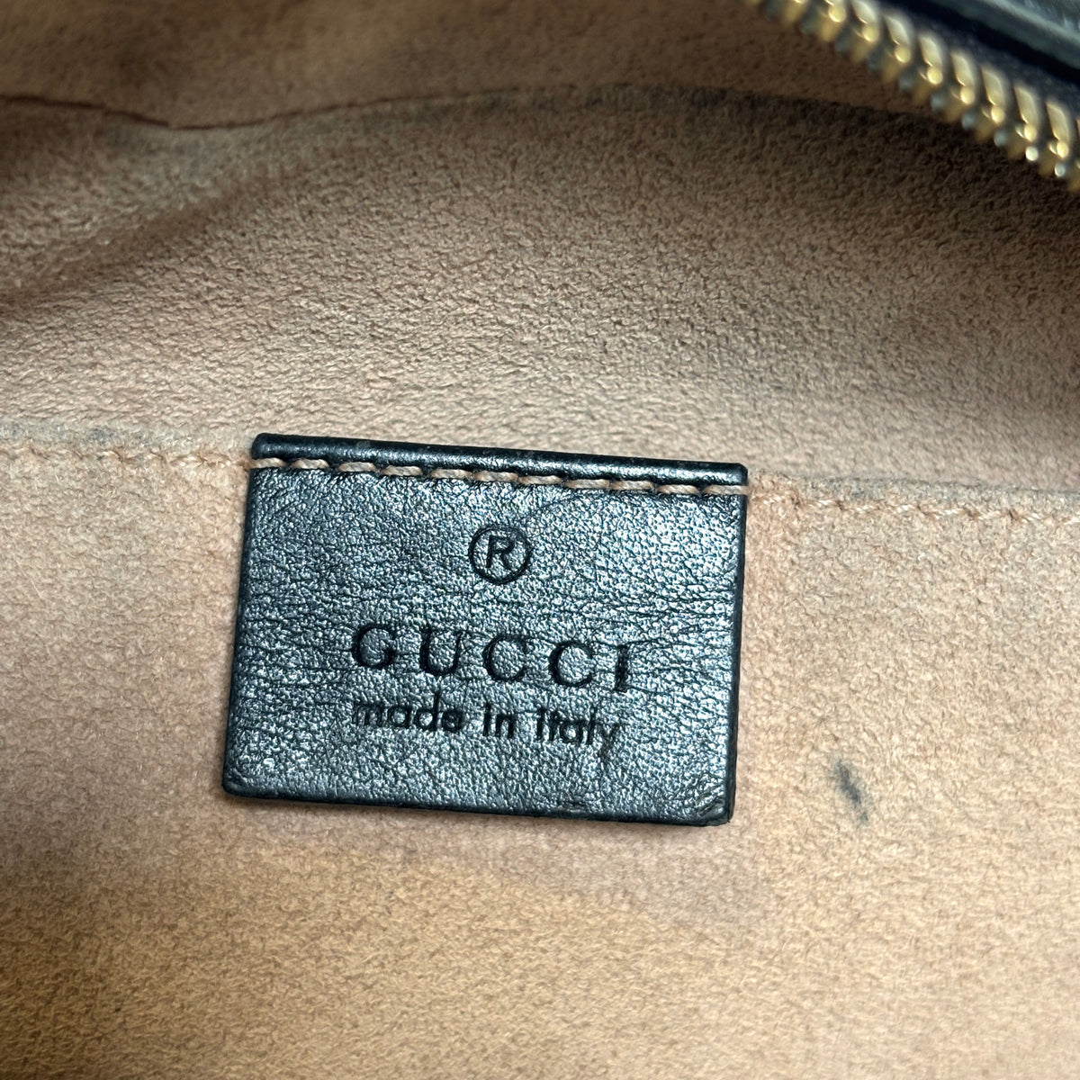 Gucci GG Marmont camera bag
