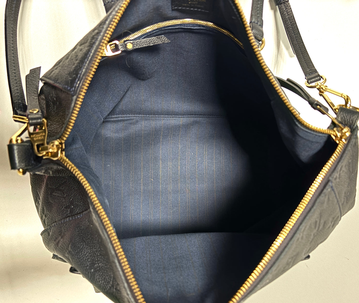 Louis Vuitton "Lumineuse"