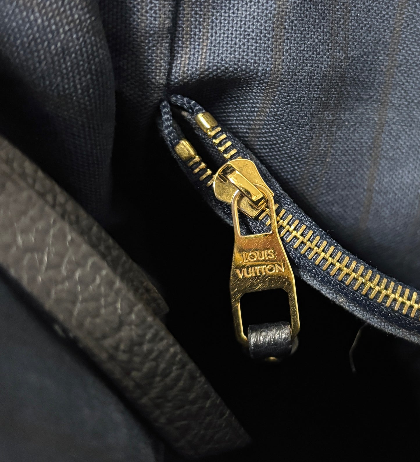 Louis Vuitton "Lumineuse"