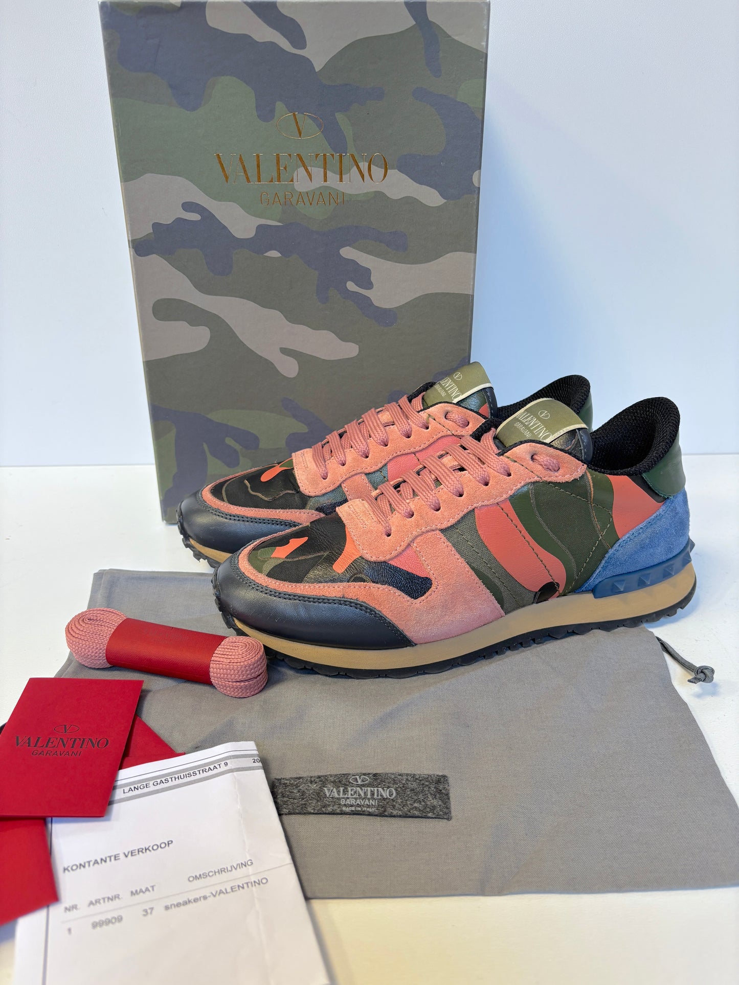 Valentino Garavani "Rockrunner"