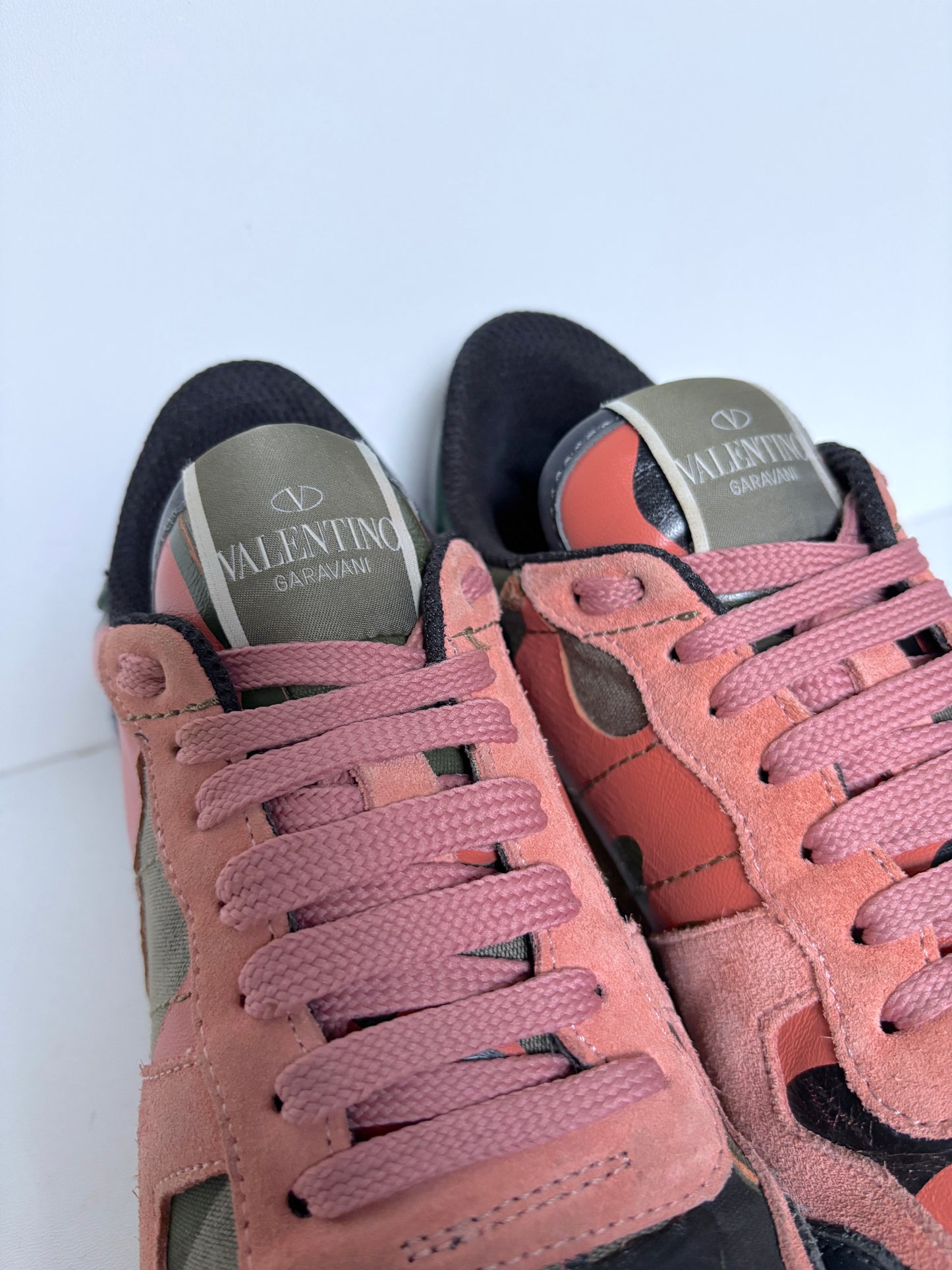 Valentino Garavani "Rockrunner"