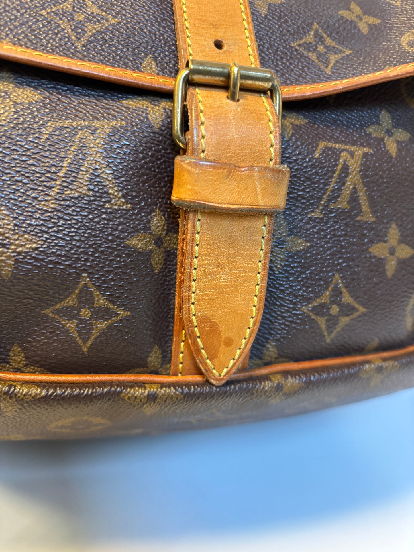 Louis Vuitton "Saumur" bag