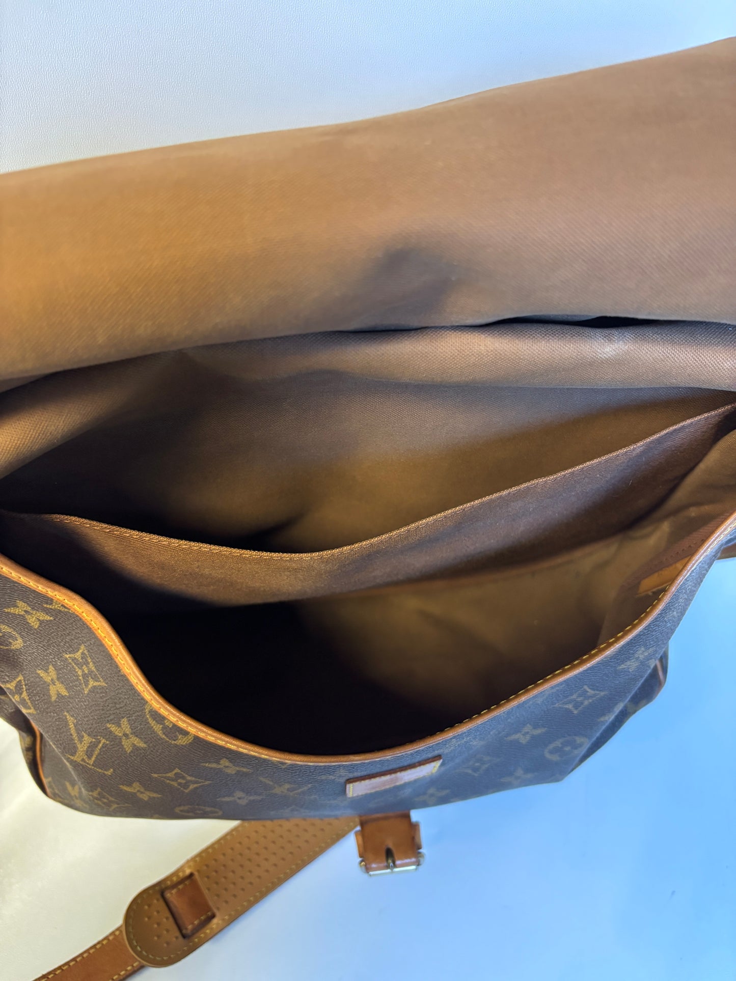 Louis Vuitton "Saumur" bag