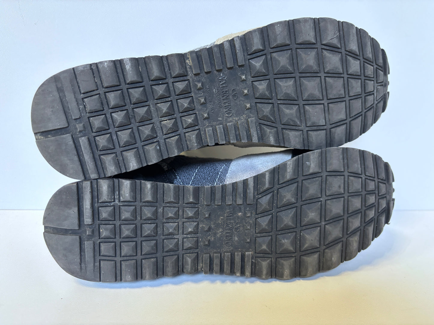 Valentino Garavani "Rockrunner"