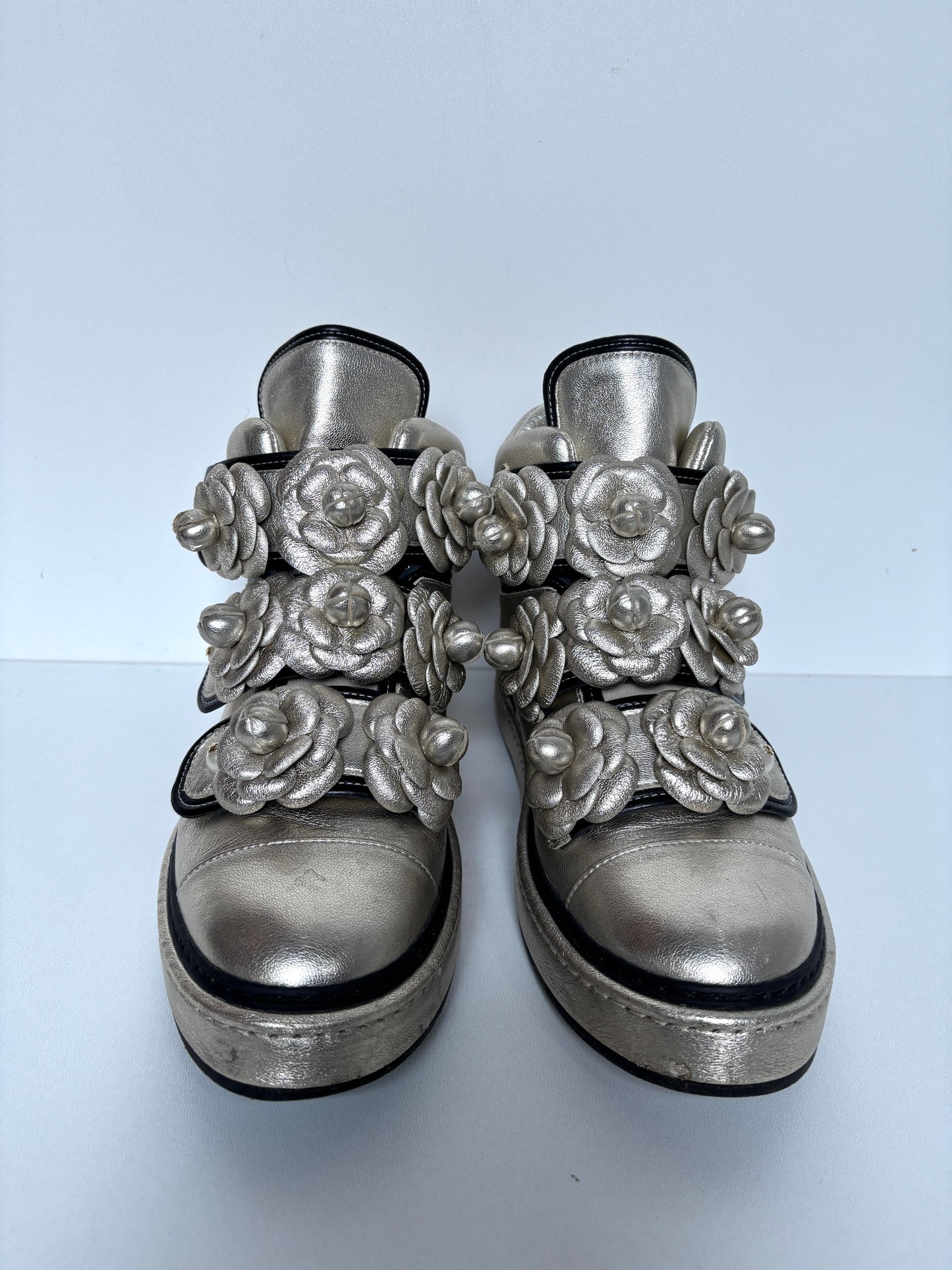 Chanel high "Camellia" sneakers