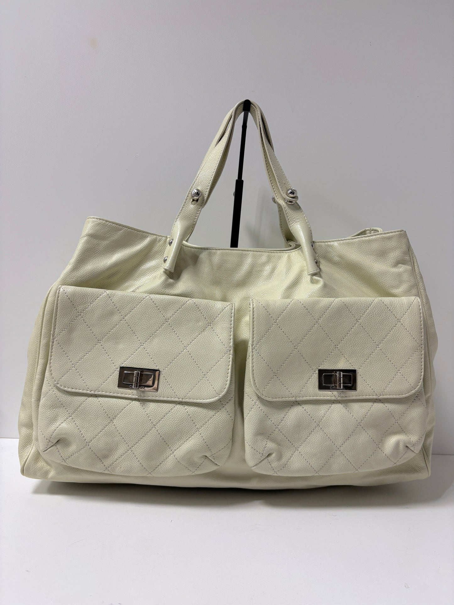 Chanel "Pocket in the City" handbag