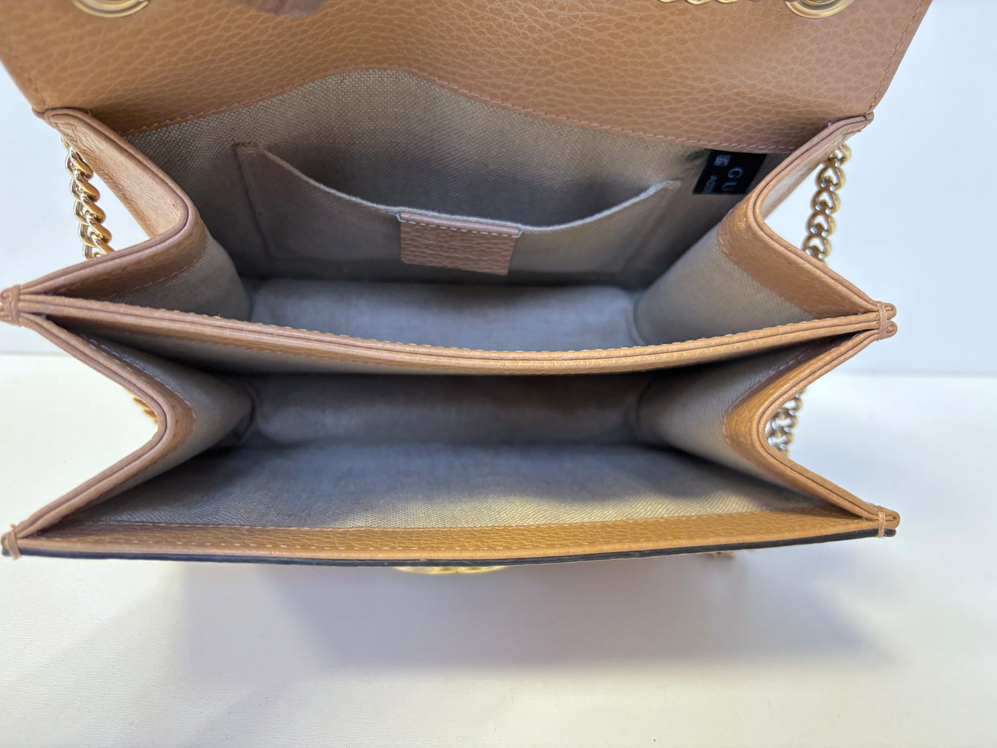 Gucci "Interlocking" crossbody