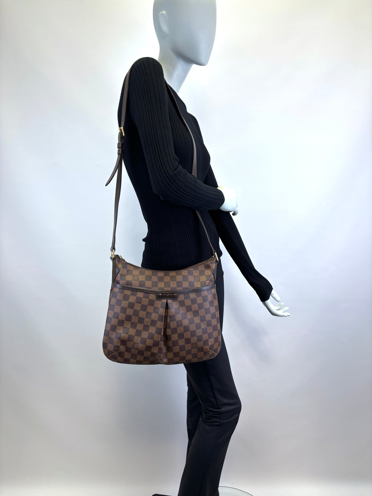 Louis Vuitton "Damier Ebene Bloomsbury"