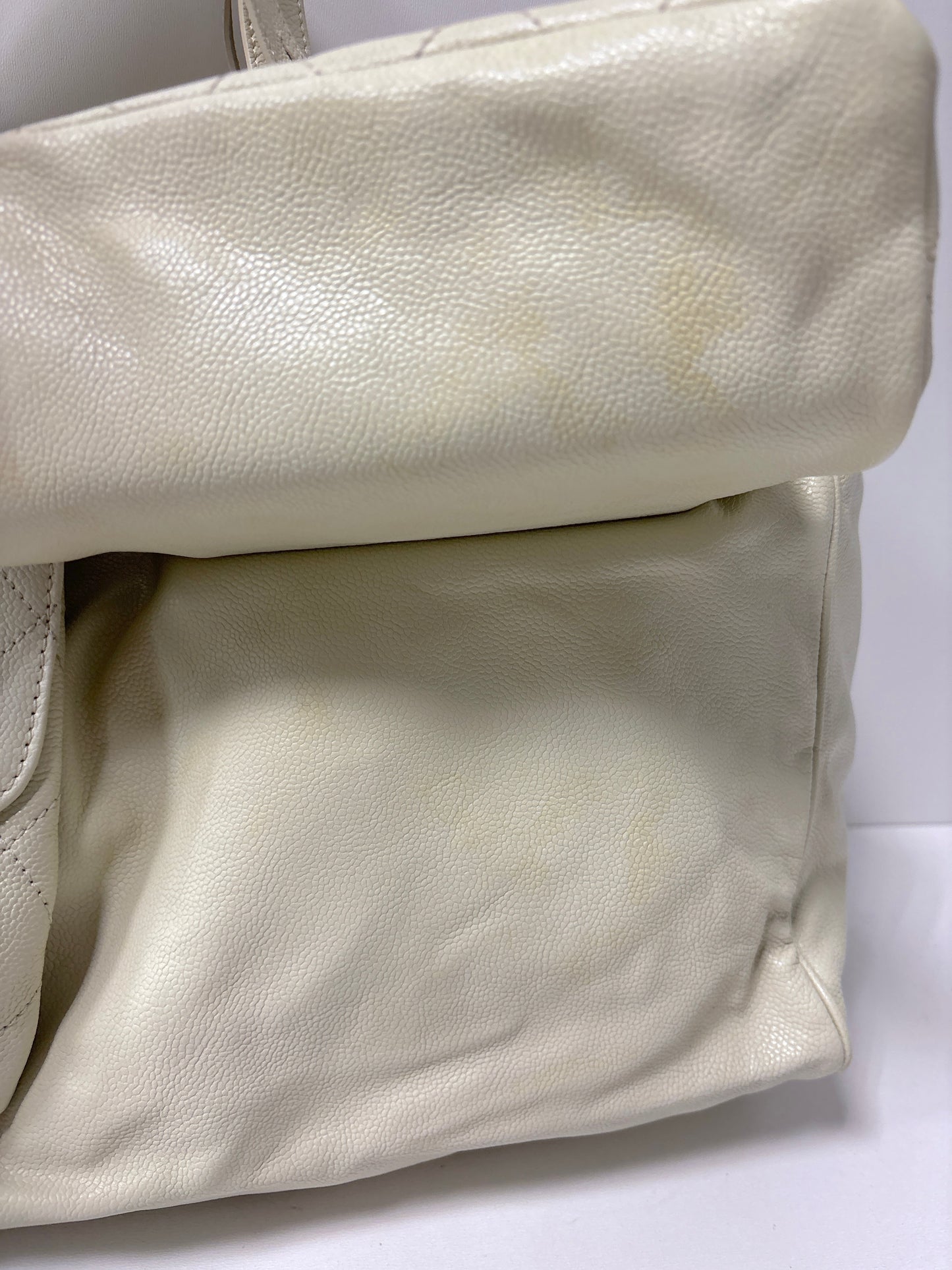 Chanel "Pocket in the City" handbag