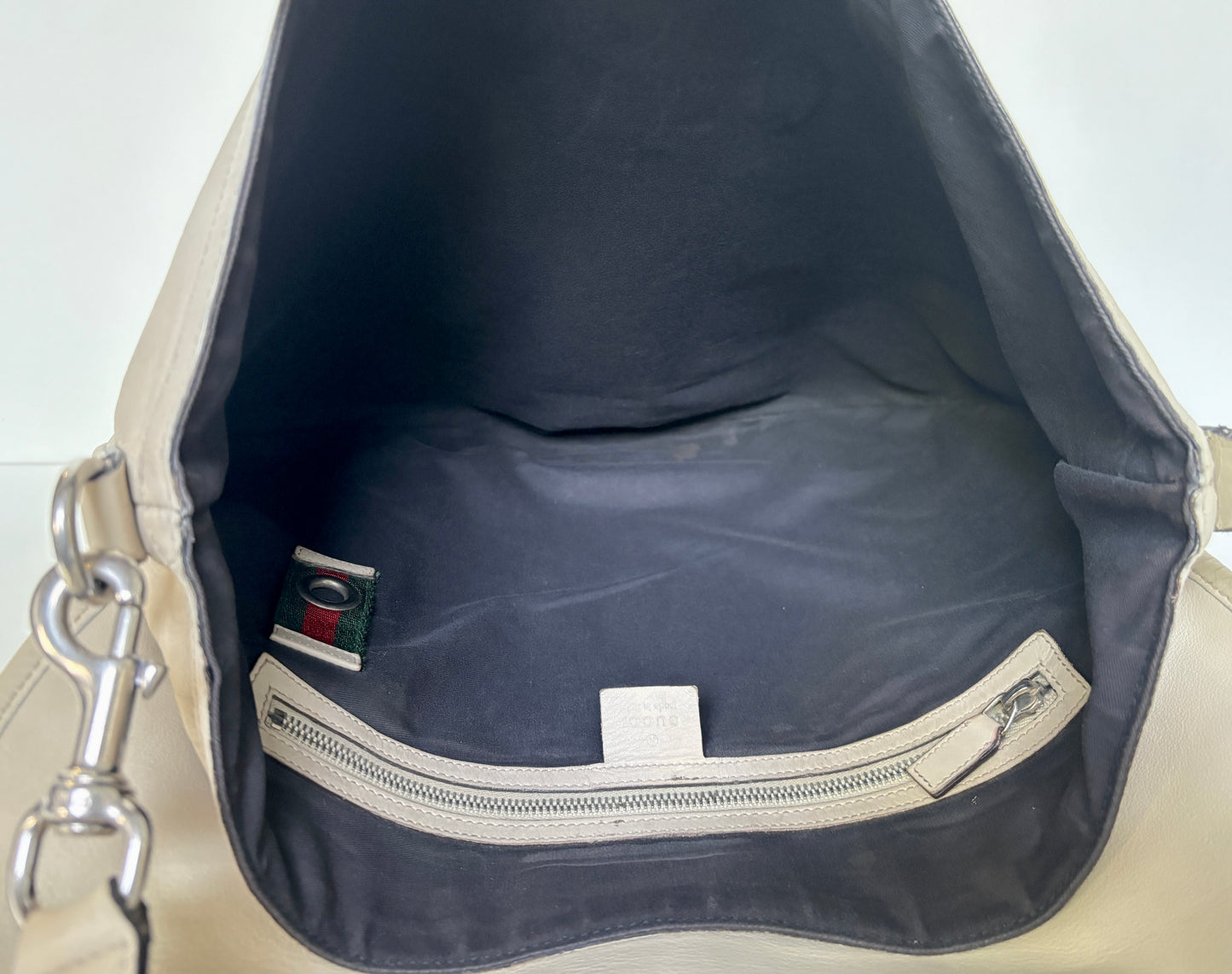 Gucci leather shoulder bag