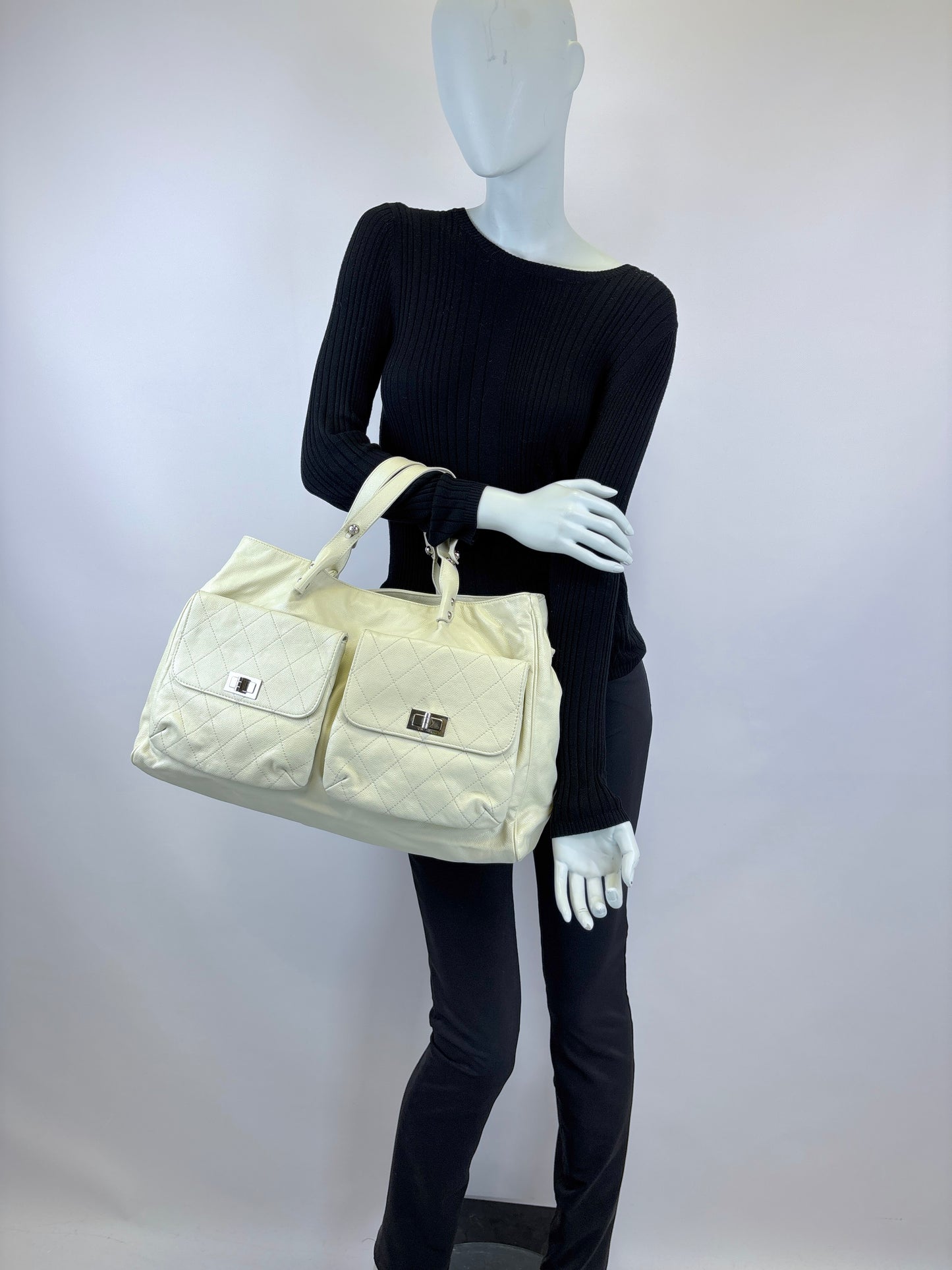 Chanel "Pocket in the City" handbag