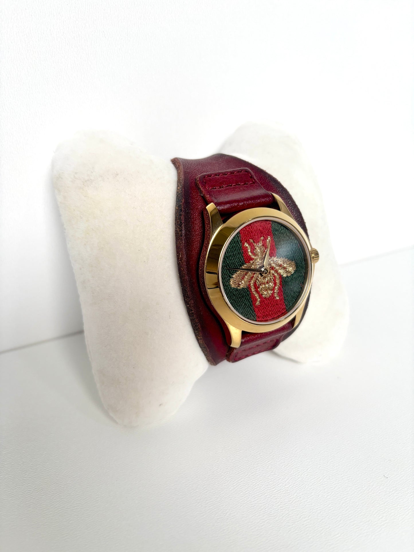 Gucci "Le Marché des Merveilles" watch