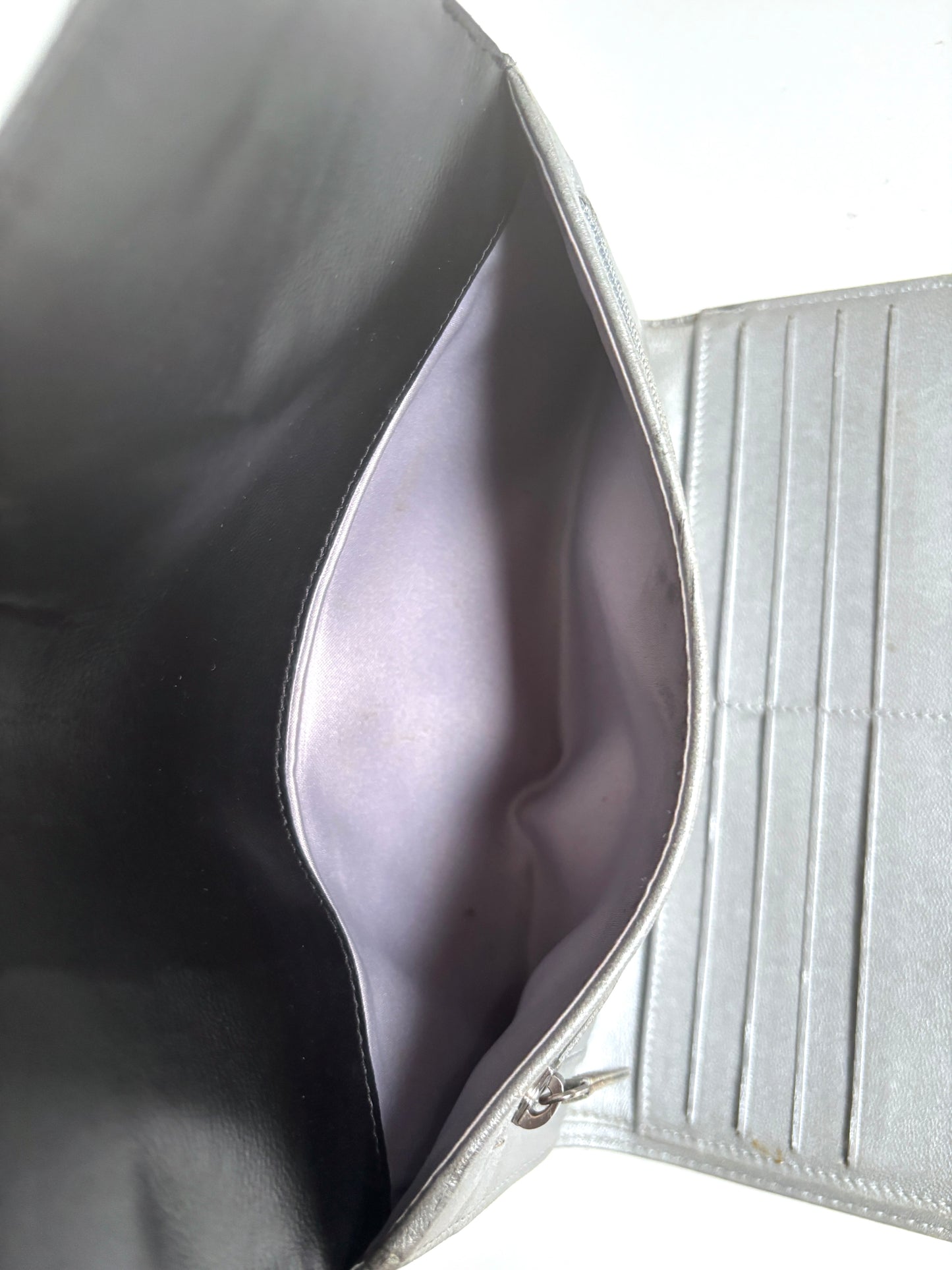 Chanel black leather "Camilia" wallet