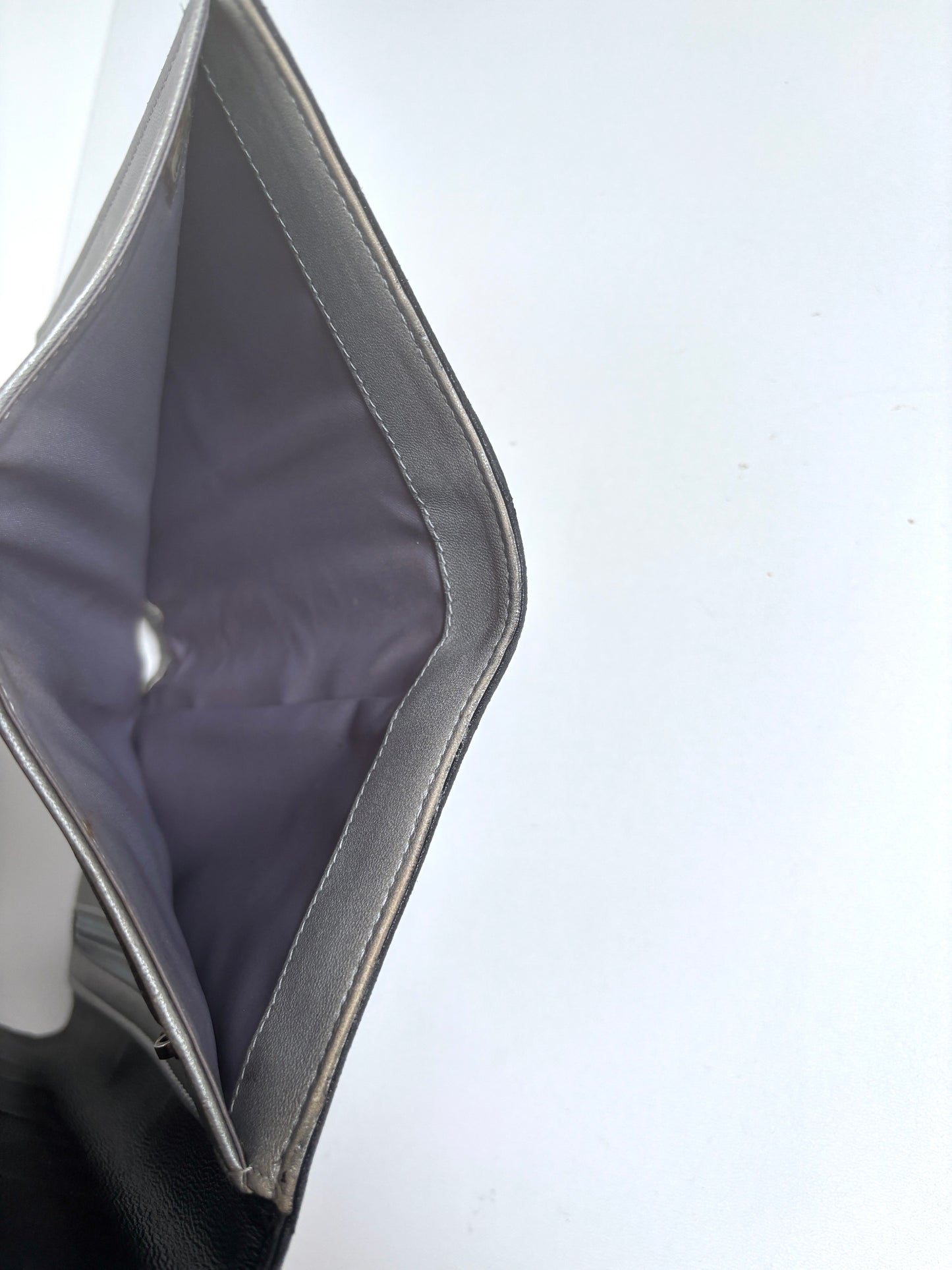 Chanel black leather "Camilia" wallet