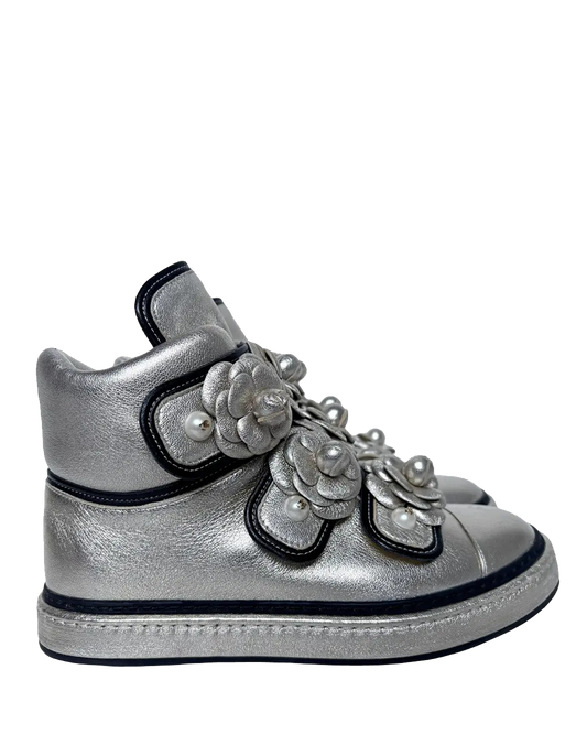 Chanel high "Camellia" sneakers