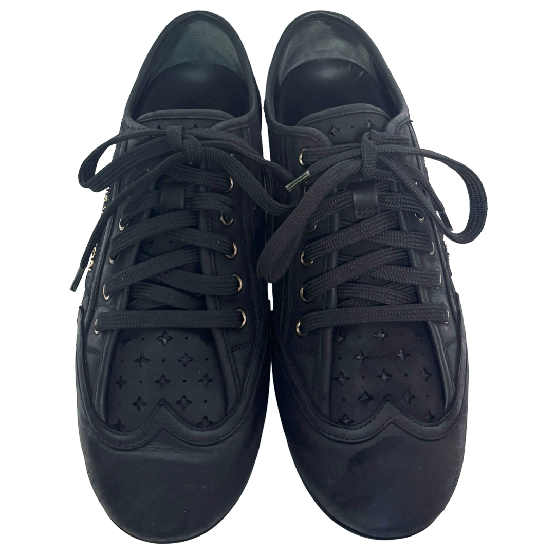 Louis Vuitton low top sneakers