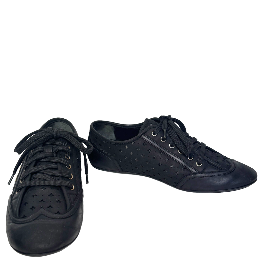 Louis Vuitton low top sneakers