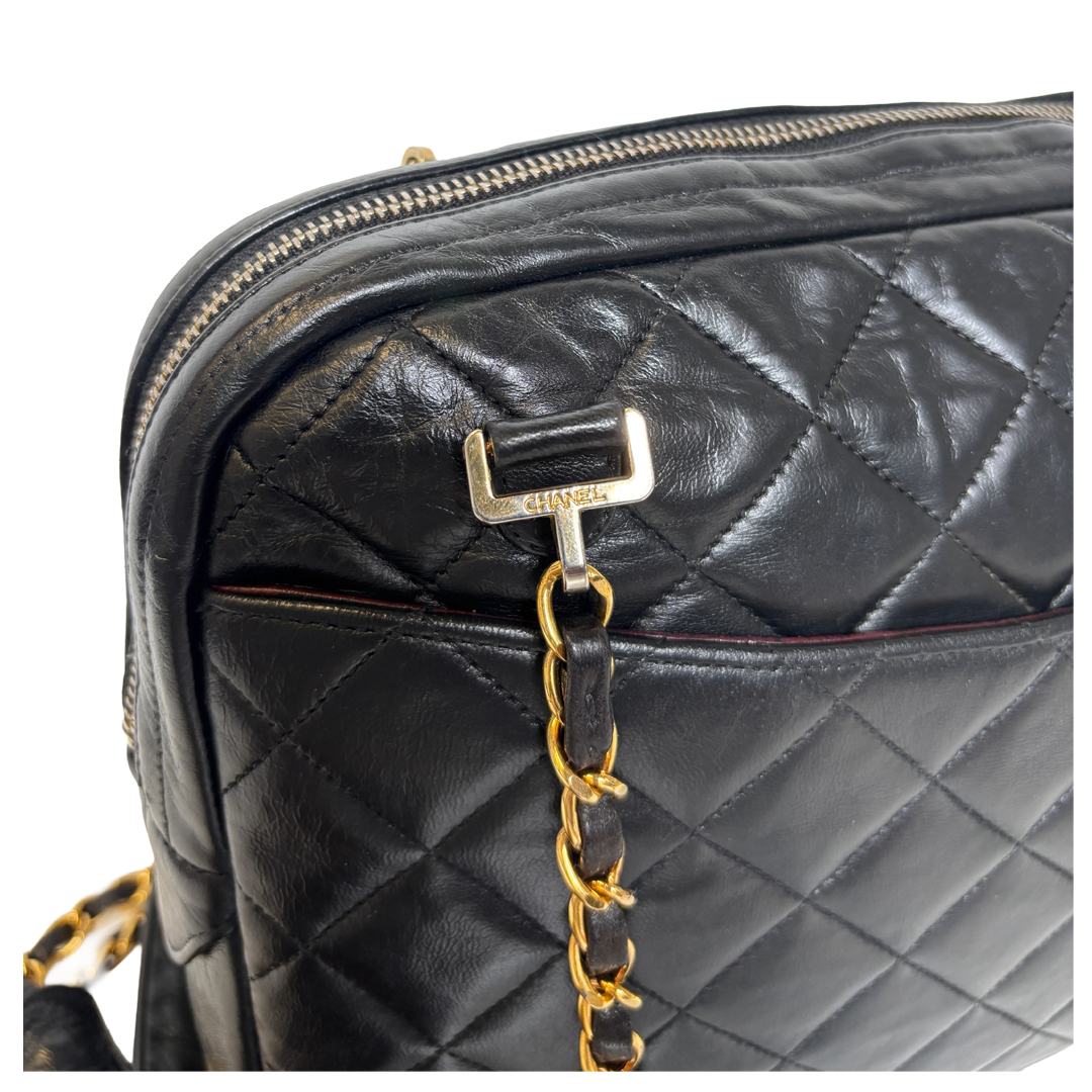 Chanel Vintage quilted camera bag