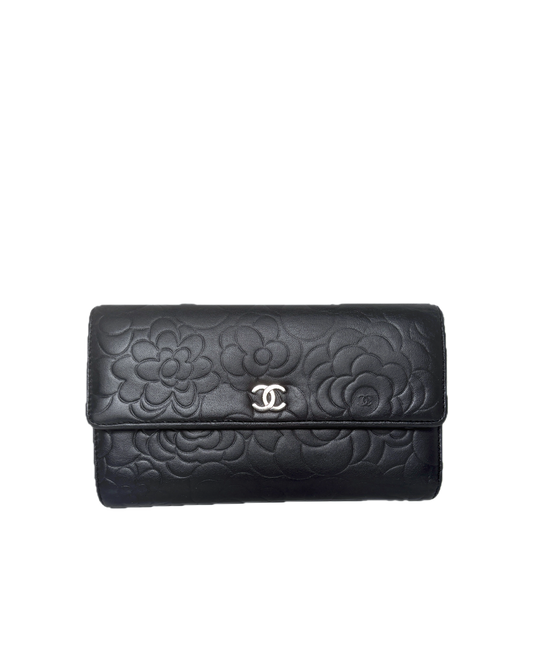 Chanel black leather "Camilia" wallet