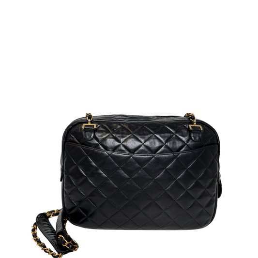 Chanel Vintage quilted camera bag